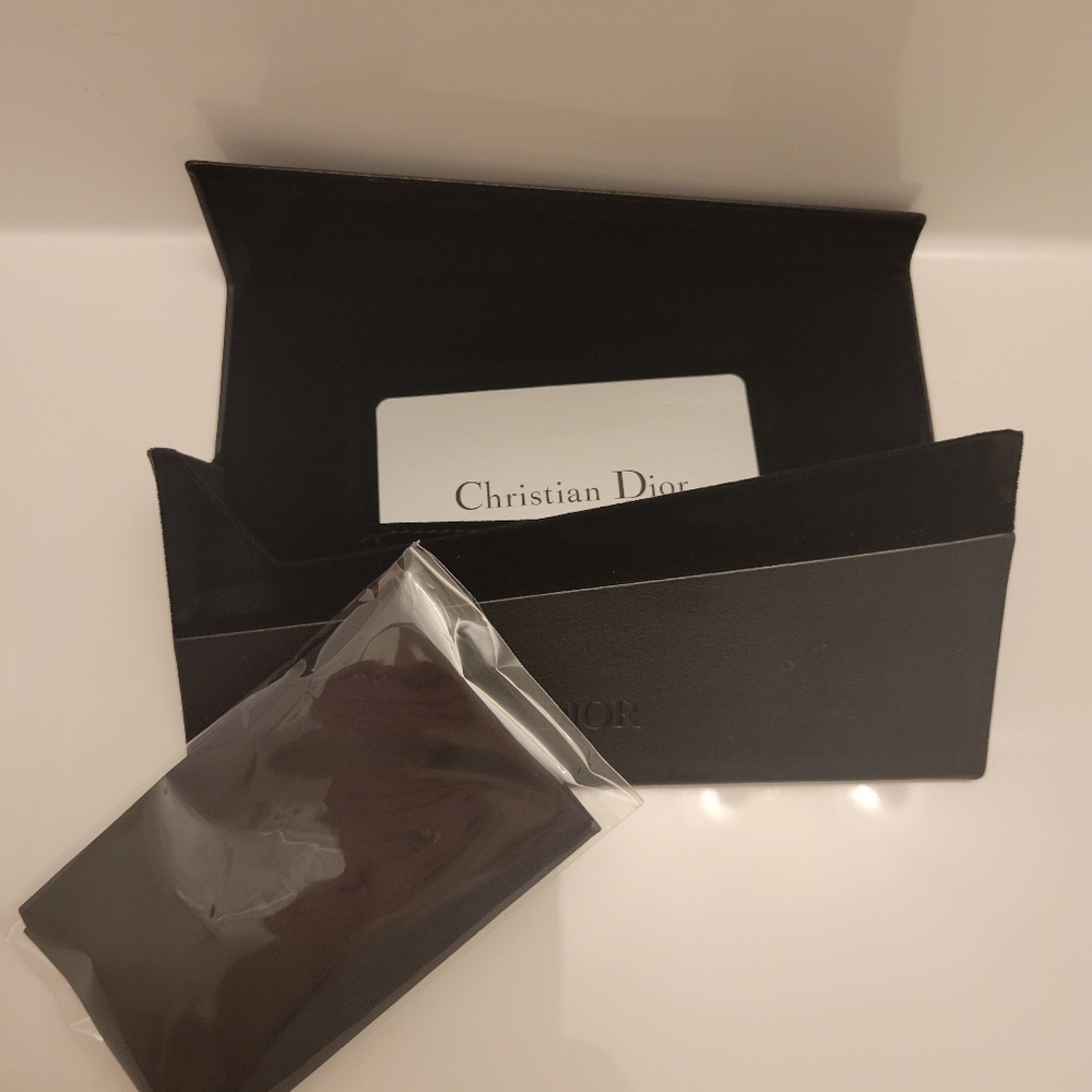 Dior Sunglasses Case 👓 - Picture 10 of 11